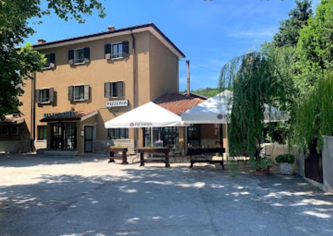 All'Antica Stazione Muggia Exterior photo